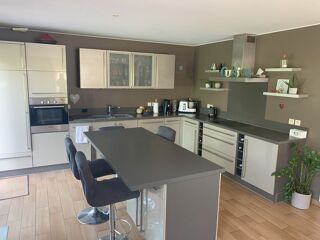  Maison  vendre 6 pices 170 m