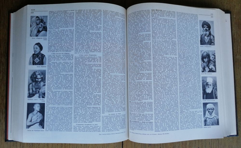 Dictionnaire Encyclop&eacute;dique LAROUSSE 10 volumes Livres et BD