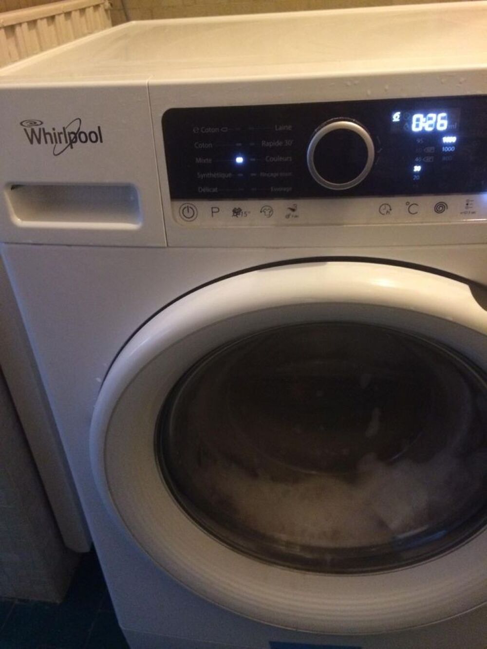 Machine &agrave; laver le linge hublot WHIRPOOL Electroménager