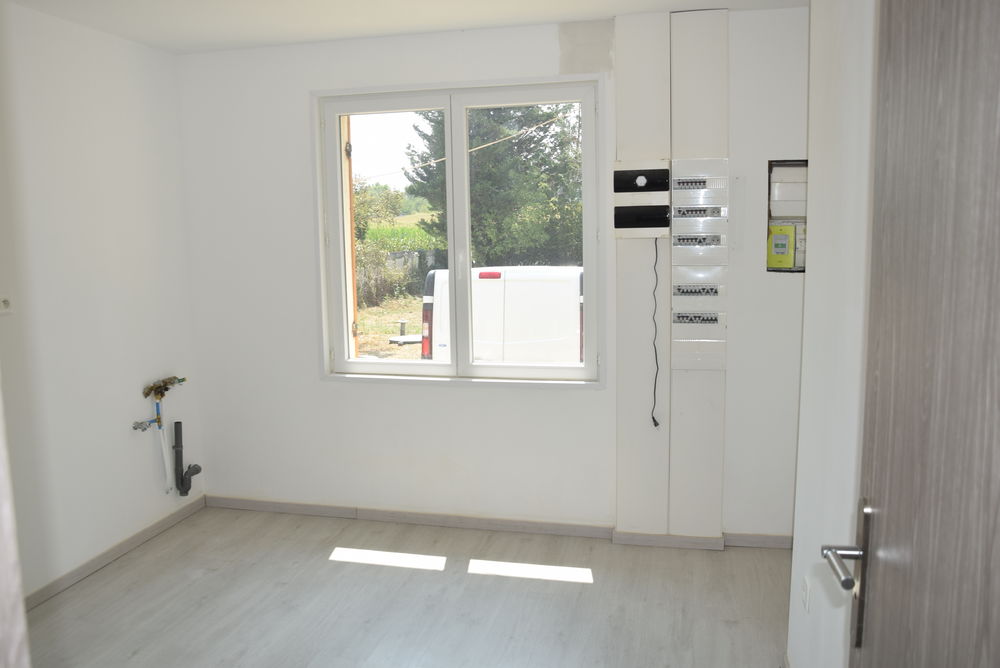 Vente Maison maison plein pied proche de Saintes en très bon état Saintes