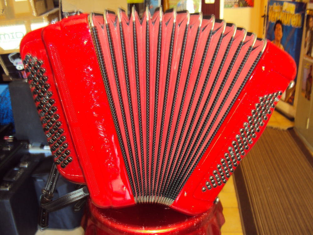 FRATELLI CROSIO Instruments de musique