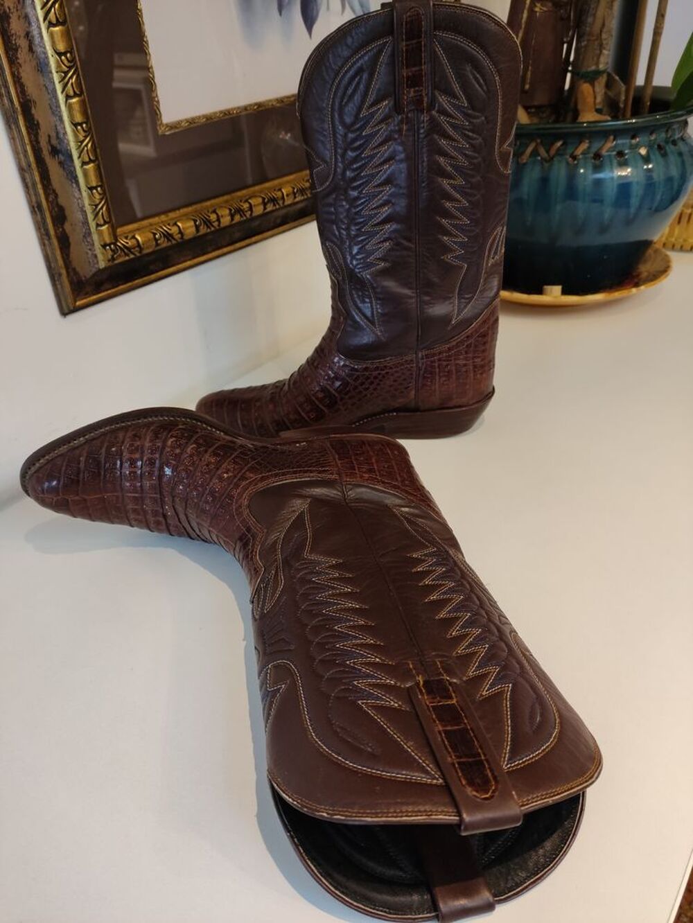Santiags en Crocodile. Chaussures