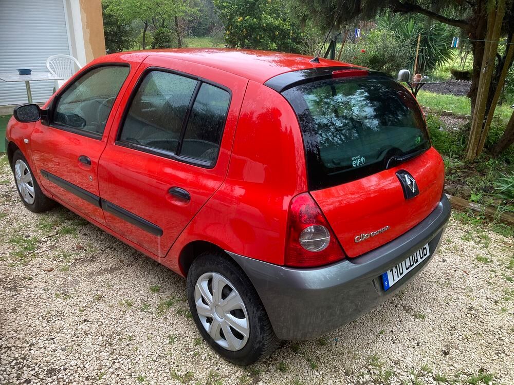 Clio II Clio 1.5 dCi 65 Campus Authentique 2008 occasion 83400 Hy&egrave;res