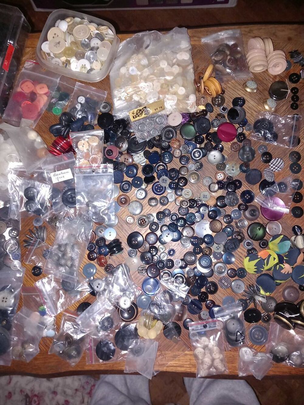 2141 boutons de coutures Bricolage