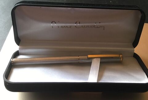 Stylo � plume  PIERRE CARDIN 10 Neuilly-sur-Seine (92)