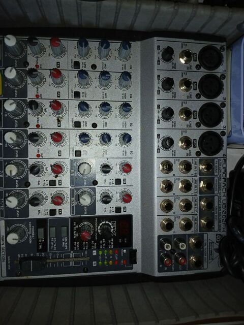 Petit mat�riel de sonorisation 550 Cransac (12)