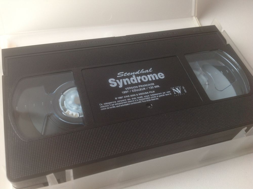 LE SYNDROME DE STENDHAL DE DARIO ARGENTO Envoi Possible
DVD et blu-ray