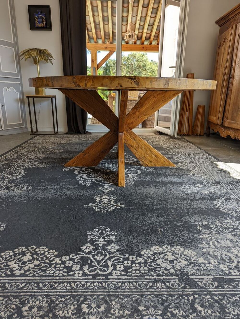 Table &agrave; manger en teck massif Meubles