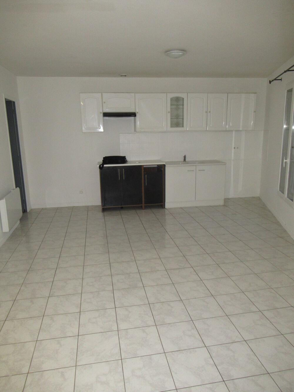 Location Appartement T3 AGDE bien situé Agde