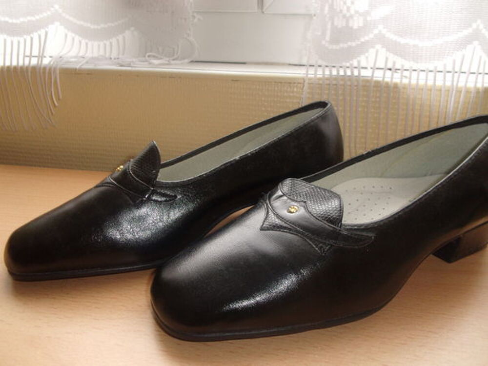 Chaussure noire vernie Chaussures