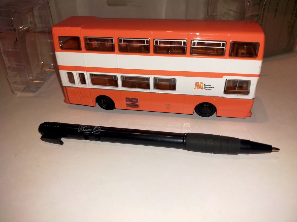 Manchester Bus miniature orange imp&eacute;riale 1/76
Jeux / jouets