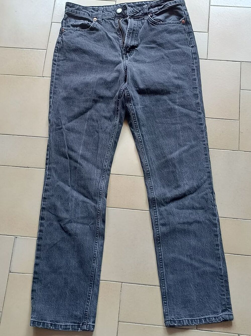 Jean H&amp;M Gris clair Vintage Straight High Waist - T38 - TBE Vêtements