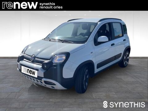Fiat Panda City Cross 1.0 70 ch Hybride BSG S/S 2022 occasion Arles 13200
