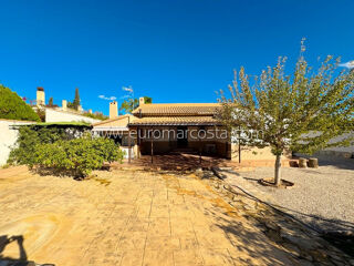  Chalet � vendre 3 pi�ces 130 m� Fortuna