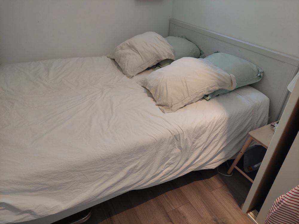 lit : sommier + matelas + cadre de lit Meubles