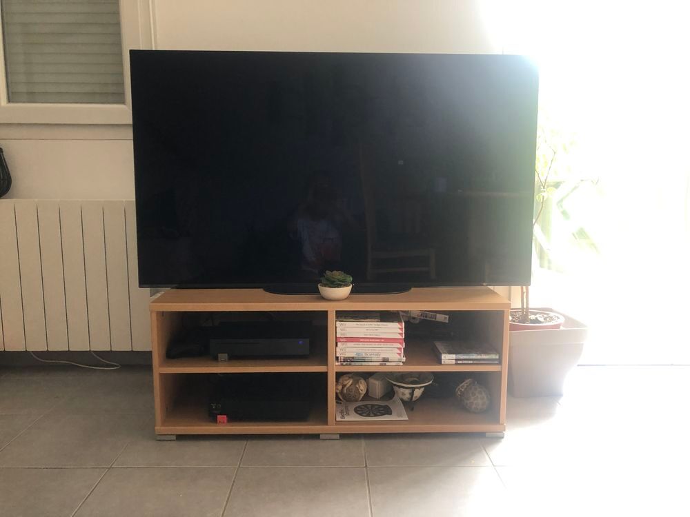 Ensemble meuble TV + 2 colonnes vitrine + rangement finition Meubles
