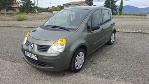 Annonce voiture Renault Modus 2400 €