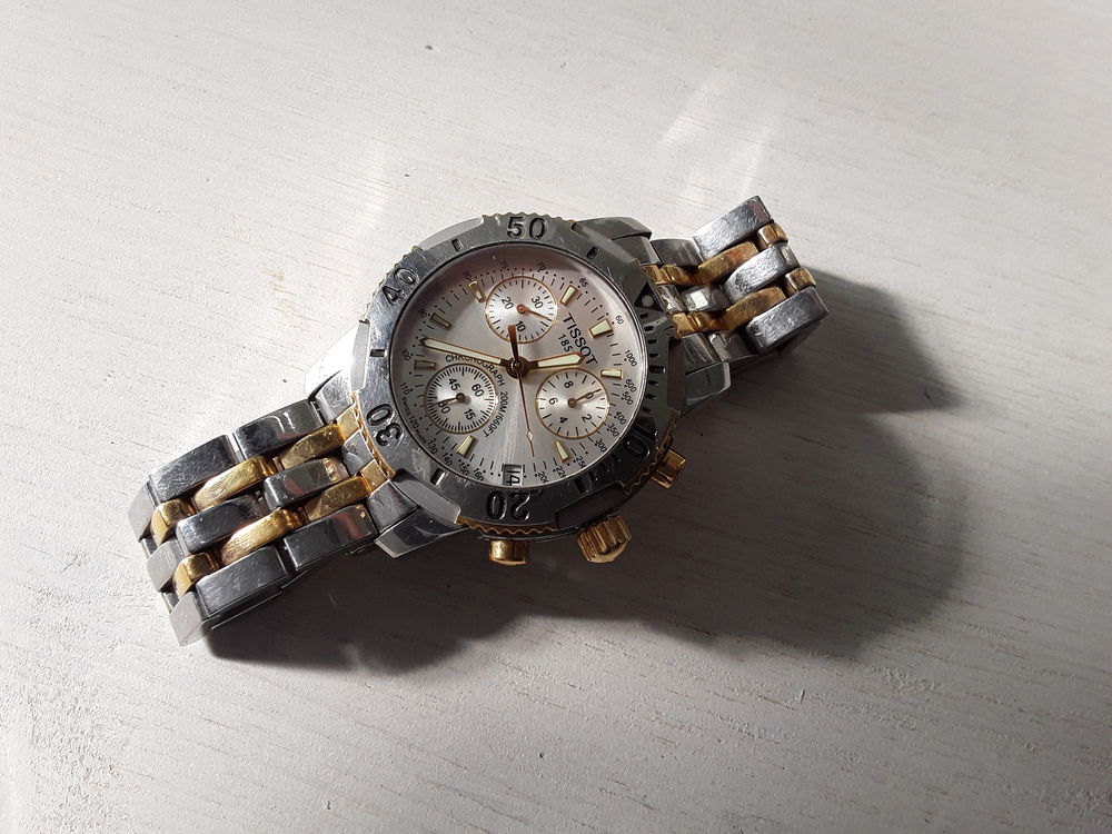 Montre Tissot PRS200 T362/462 Chronographe Bijoux et montres