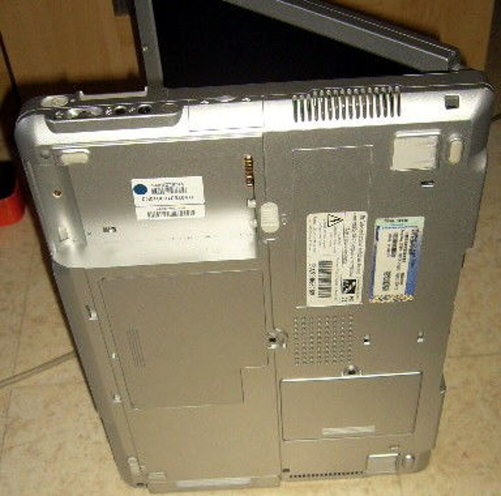 pc portable Packard Belle chrome@LS gris argent&eacute; Matériel informatique