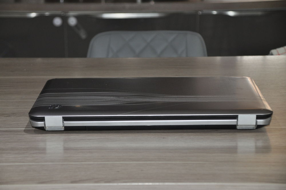 HP Pavilion DV7-4161sf de 17,3 pouces Matériel informatique