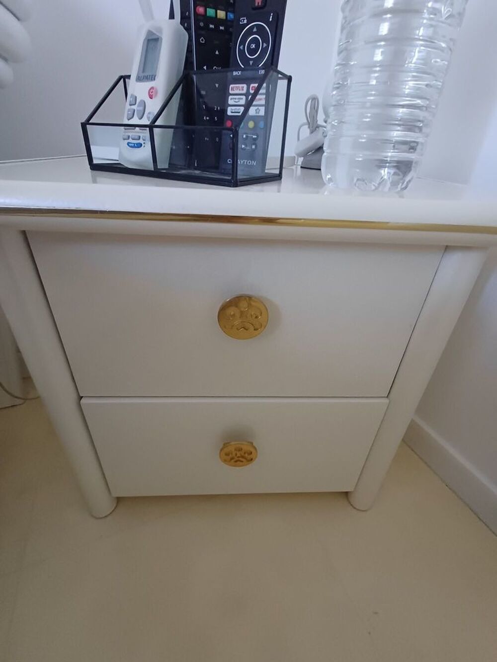 Vent lit+sommier+2 chevets Meubles