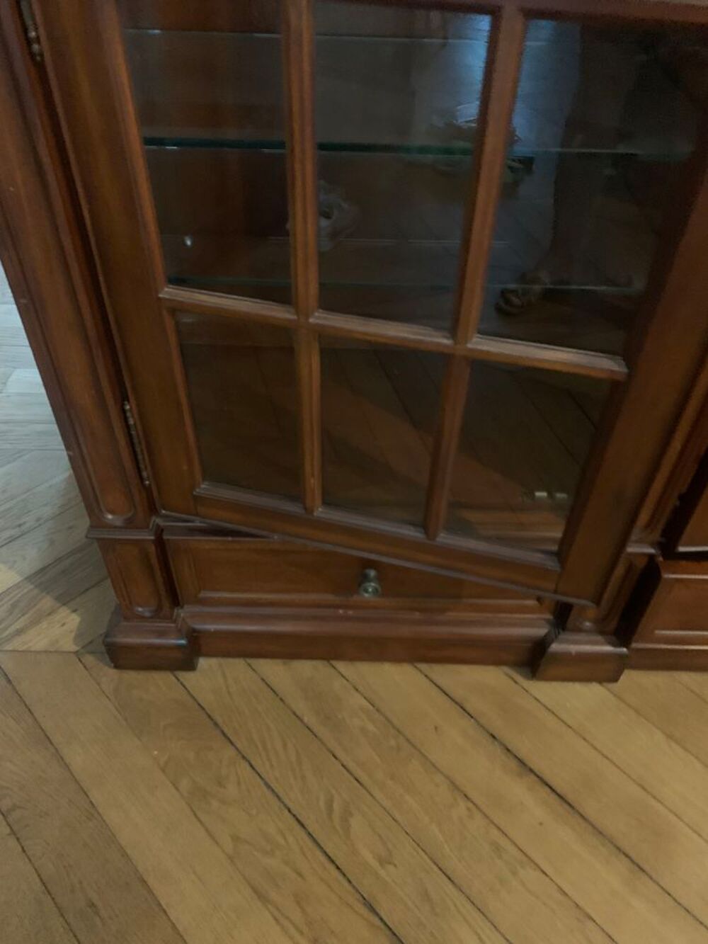 Vitrine en bois - Pair Meubles