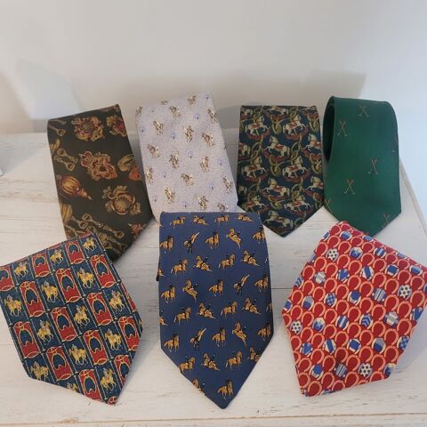 CRAVATES VINTAGE / CHAUSSURES BALLY SUISSE  45 Poitiers (86)