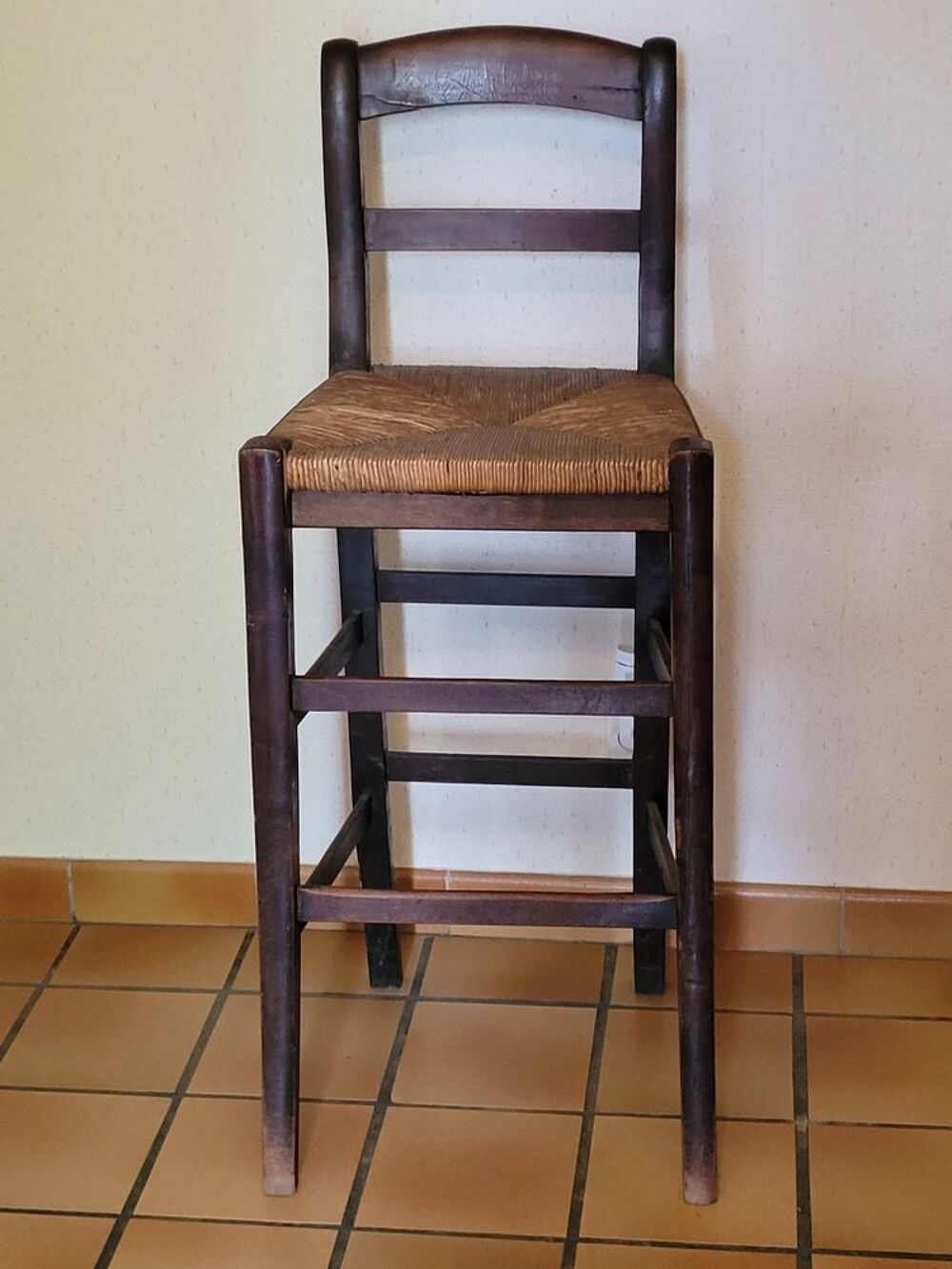 Ancienne chaise haute d'enfant Meubles