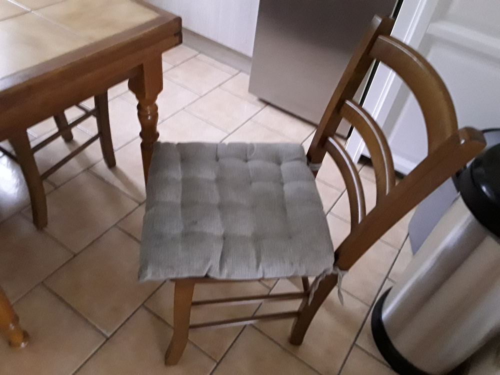  chaises de cuisine Meubles