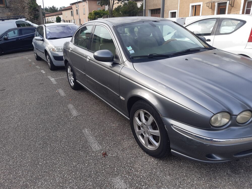 X-Type Estate 2L D 2004 occasion 69360 Saint-Symphorien-d'Ozon