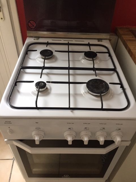 gazinire INDESIT I5GGG FR 150 Laventie (62)