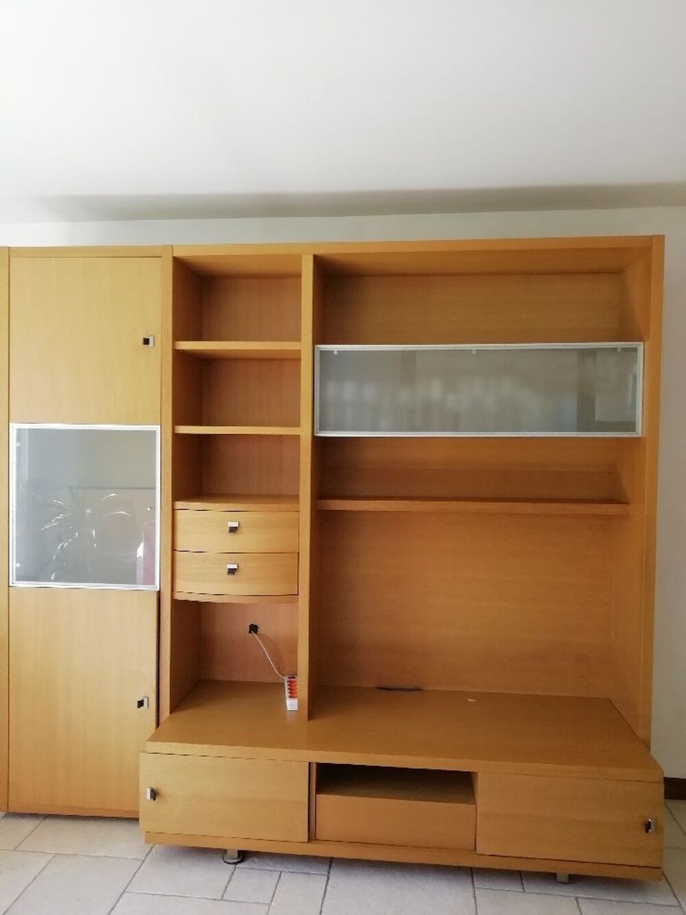 Meuble de salon. 
Meubles