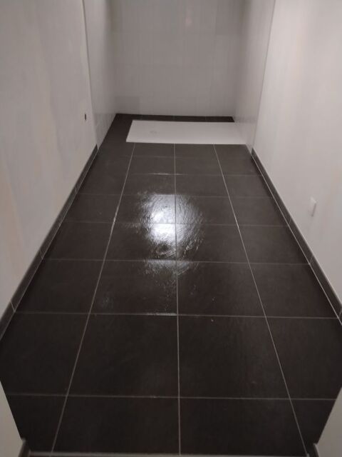 Carreleur entrepreneur  0 72100 Le mans