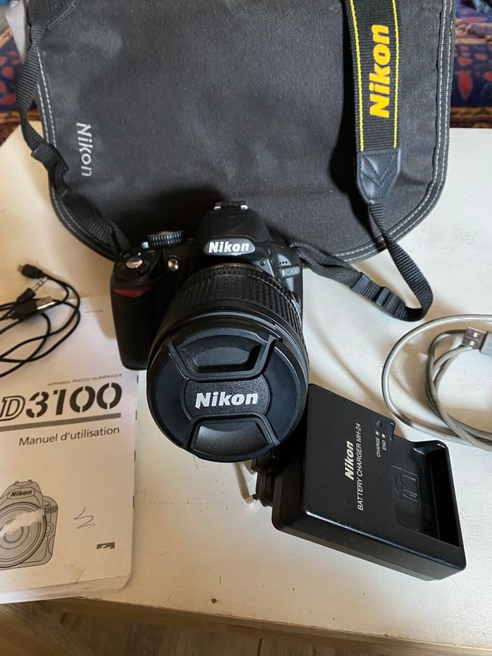  APPAREIL PHOTO REFLEX
Photos/Video/TV