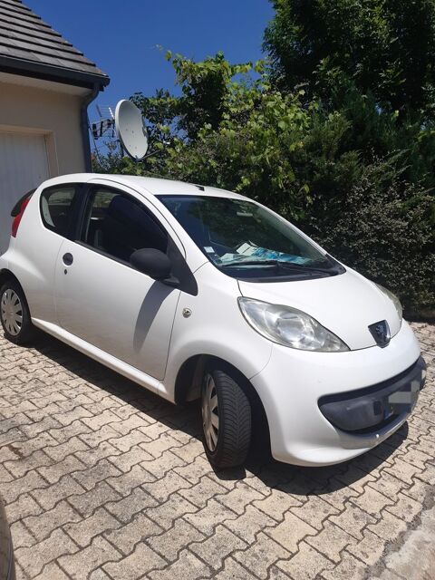 Peugeot 107 1.0e 12V 68ch Urban