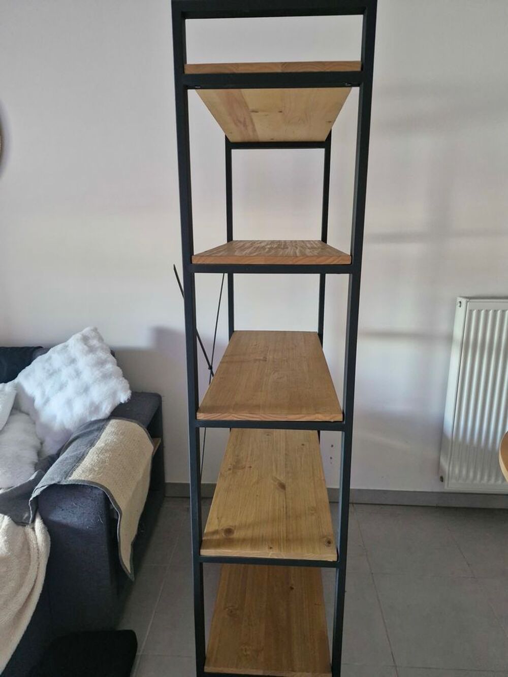 &Eacute;tag&egrave;re bois massif style industriel Meubles