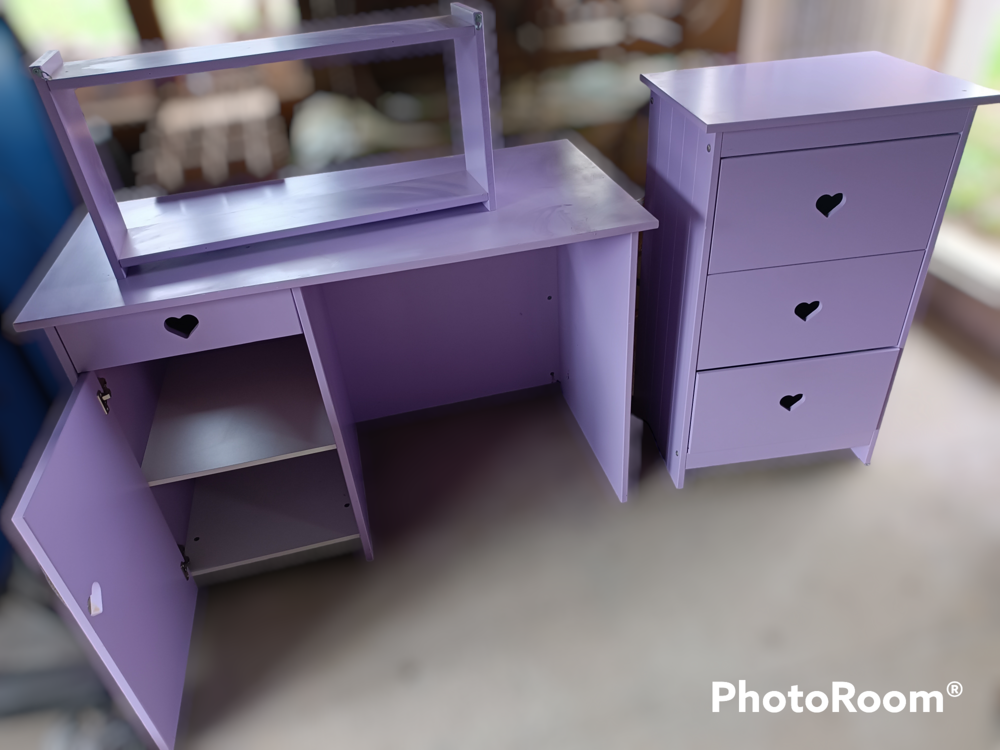 Bureau + meuble + &eacute;tag&egrave;re Meubles