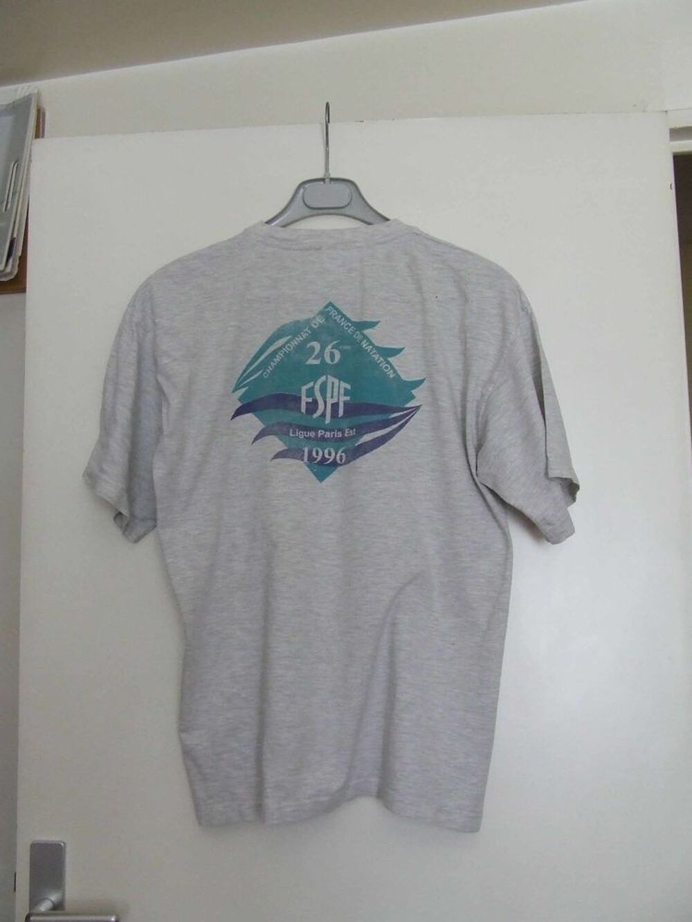 Tee-shirt manches, Gris clair, Taille XXL (46 48) TBE Vêtements