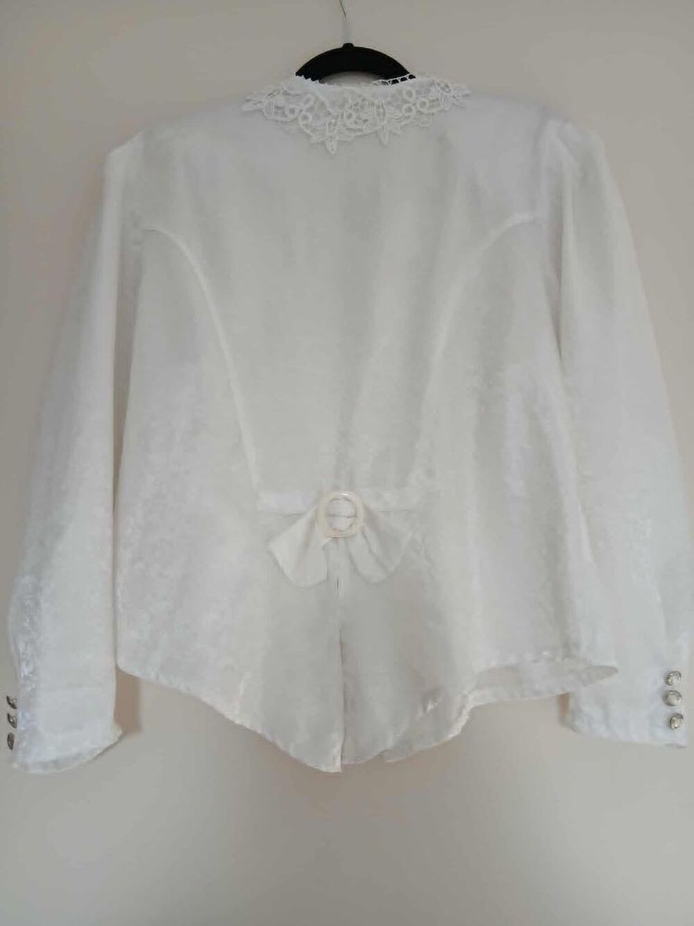  Joli corsage spencer satin blanc et dentelle N&deg; 1417 V�tements