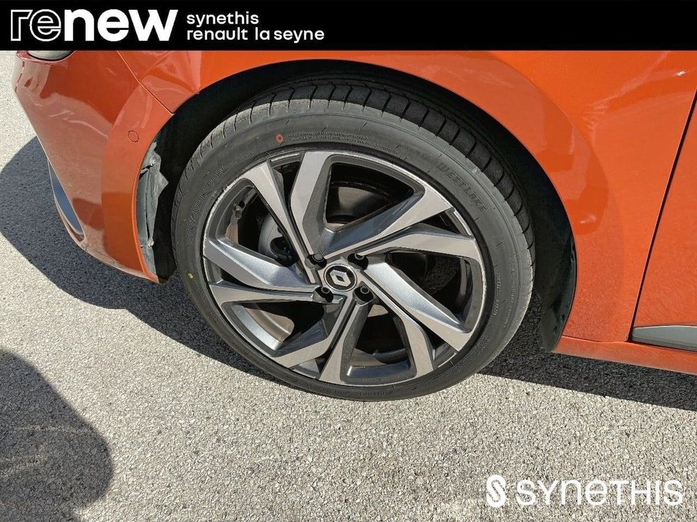 Clio V Clio E-Tech 140 - 21N R.S. Line 2022 occasion 83500 La Seyne-sur-Mer