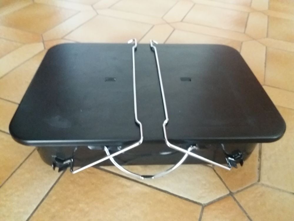 Petit barbecue neuf Jardin
