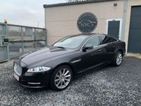 XJ V6 3.0 - 275 Diesel Luxe Premium Empattement Court A 2015 occasion 59310 Auchy-lez-Orchies