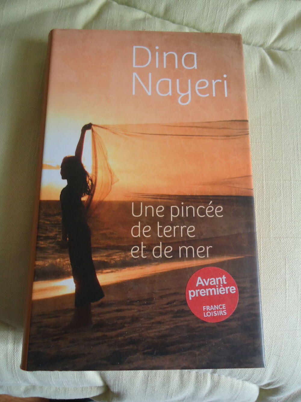LIVRE NAYERI Livres et BD