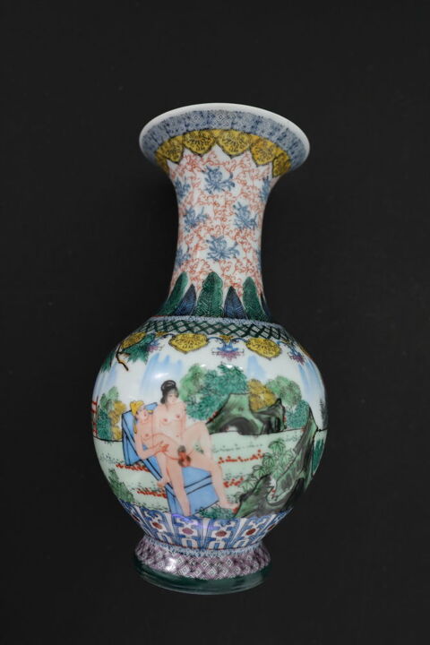 VASE CHINOIS EROTIQUE  RESTAURE 450 Saint-Étienne (42)