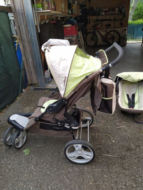 poussette vert marron 35 Lavo�te-sur-Loire (43)