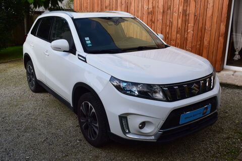 Suzuki Vitara 1.0 Boosterjet Privilège 2019 occasion La Rochelle 17000