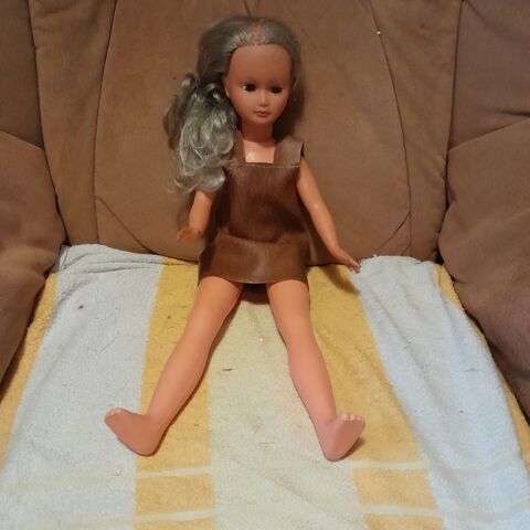 POUPEE MANNEQUIN BELLA 45 Villefranche-sur-Sane (69)