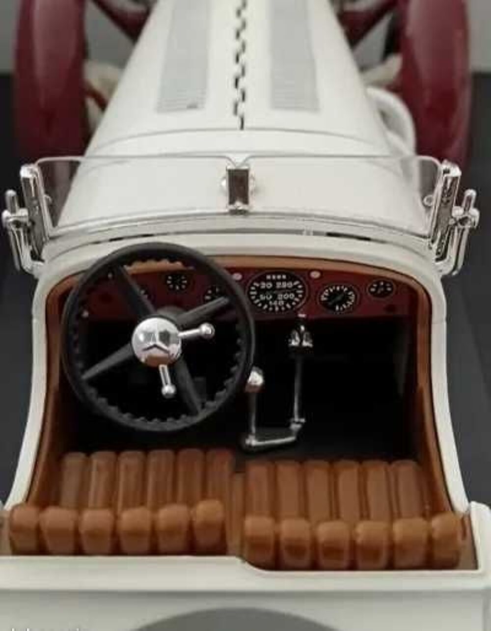 Mercedes SSKL 1931 1/18 
