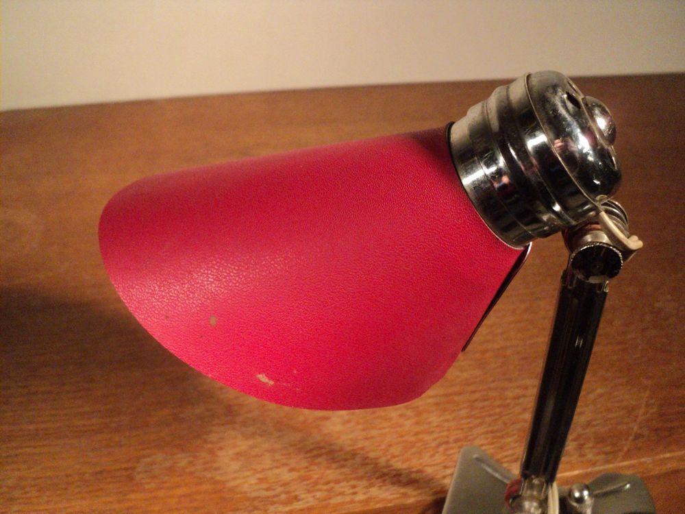 Ancienne Lampe Cocotte Vintage Rouge Syst&egrave;me &agrave; Pince. Décoration