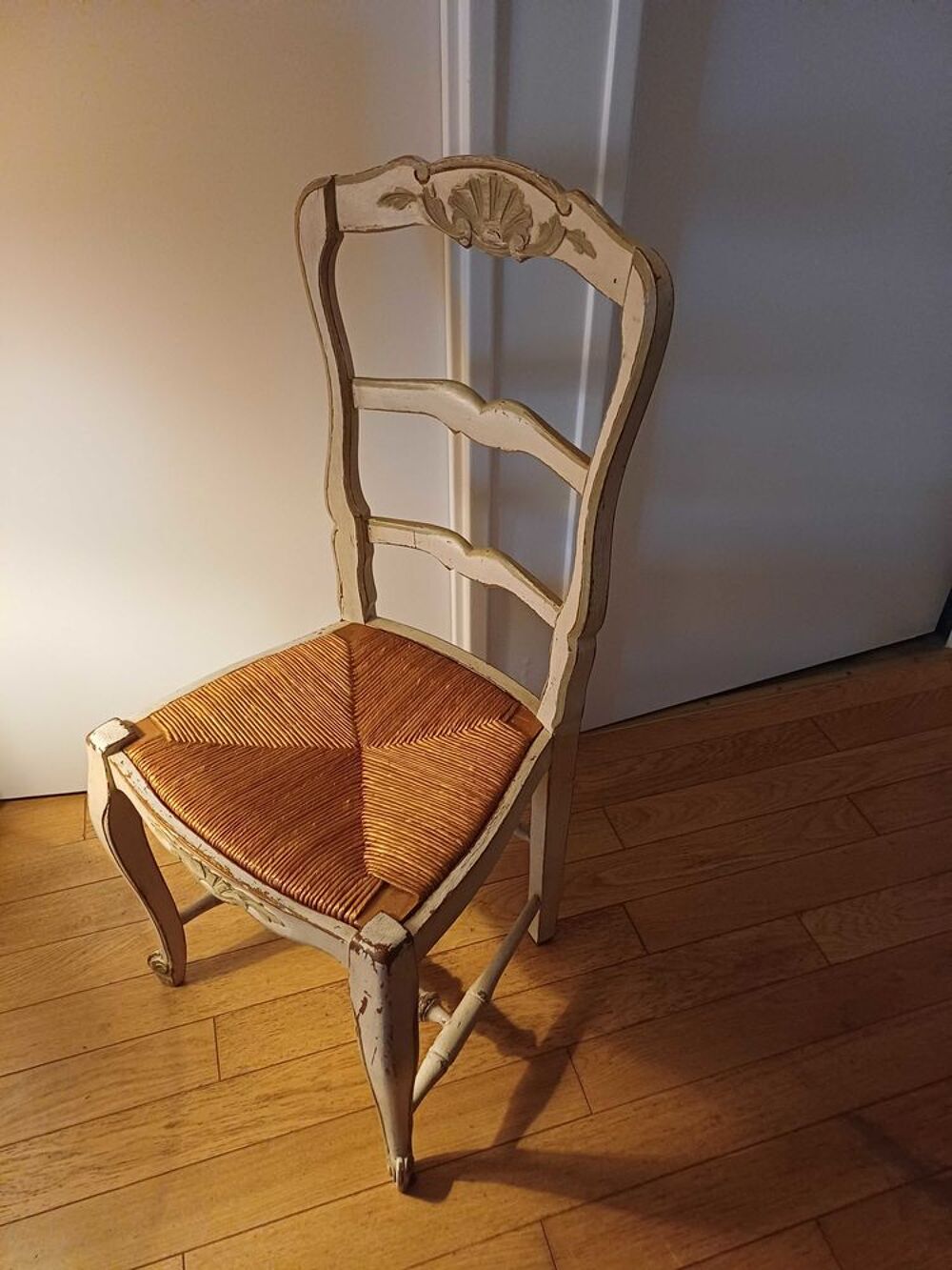 6 CHAISES Meubles